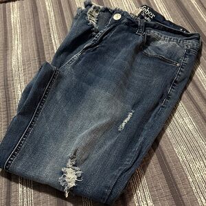 Women's Medium Wash Skinny Jeans